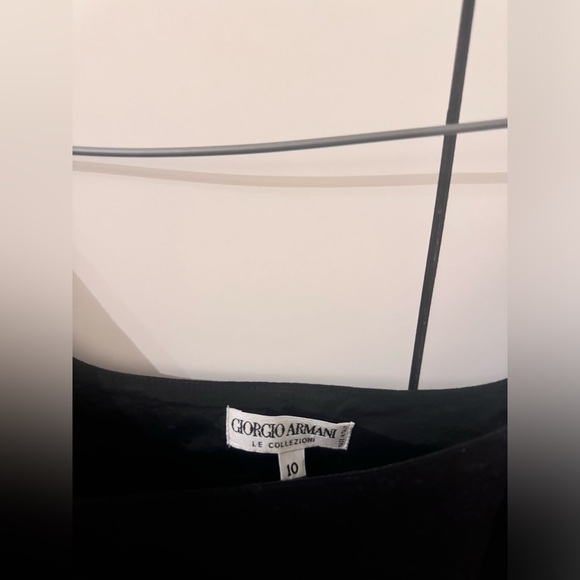 Armani cropped tailored top - Picture 2 of 2